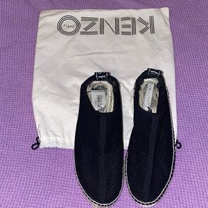 Kenzo platform espadrilles in black. Size 38 EU.
